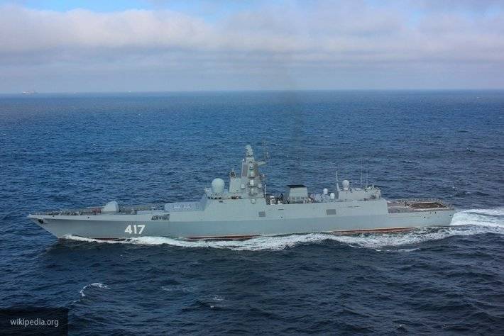 Китайские СМИ восхитились проходом фрегата ВМФ РФ через «задний двор» США