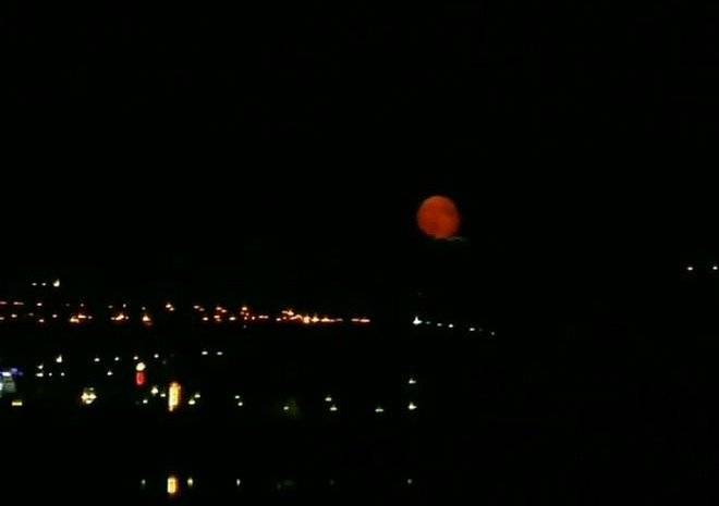 В ночь на четверг над Рязанью засняли «кровавую луну»