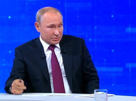 Путин нецензурно встретил новость о миллиардах полковника Захарченко