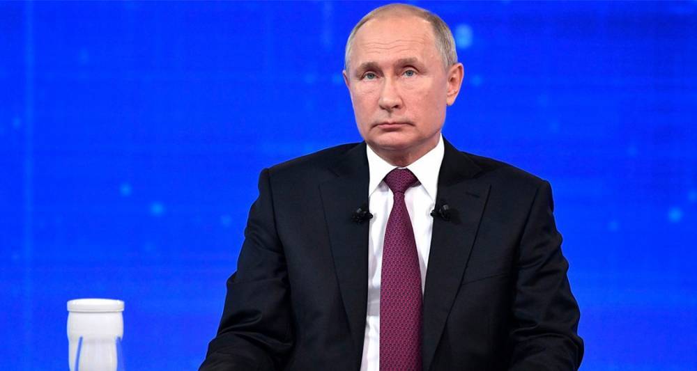 Путин заявил, что лично контролирует проблему роста тарифов ЖКХ