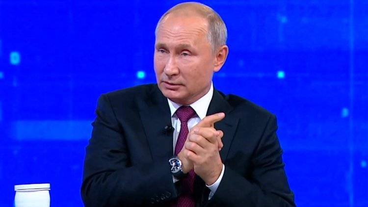 Путин обсудит с Бегловым и Собяниным развитие проекта «Футбольная Россия»