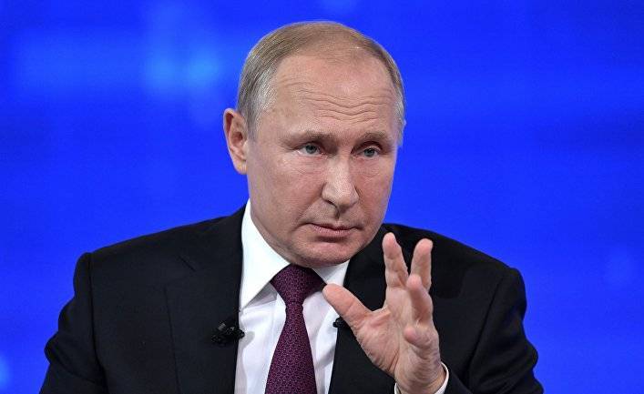 Путин пообщался с россиянами: хроника «прямой линии» президента РФ (Апостроф, Украина)