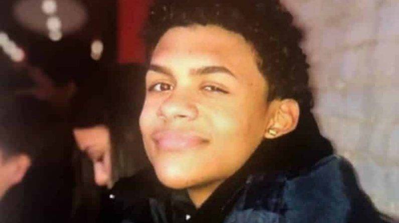 «Теперь он моя семья»: община Бронкса почтит память убитого бандой 15-летнего подростка по прозвищу Джуниор