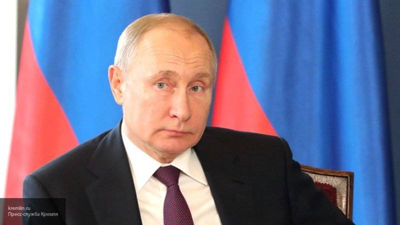 Путин пообещал россиянину рассмотреть вопрос о тарифах на вывоз мусора