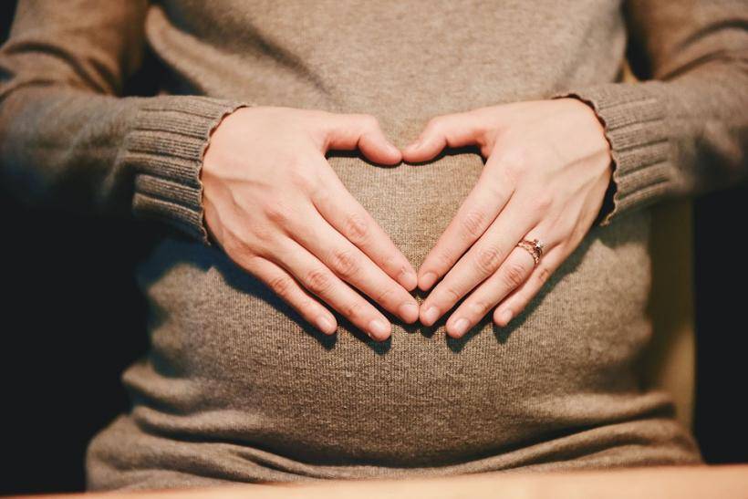 Медики назвали опасный для беременности возрастной интервал