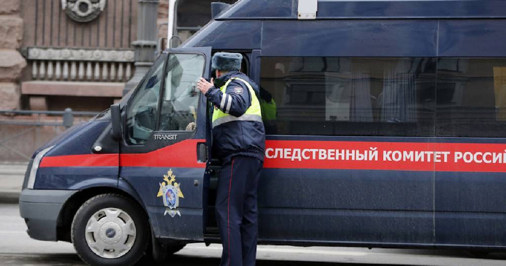 В "Яндексе" рассказали о водителе, угрожавшем изнасилованием пассажиру.