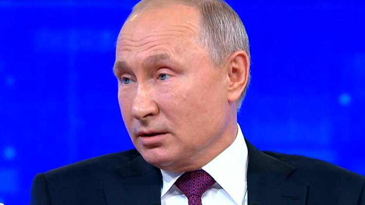 Путин напомнил, как Россия оказалась на грани утраты суверенитета в 90-е годы
