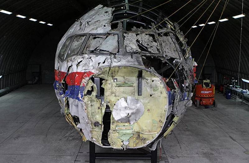 Путин назвал бездоказательными попытки обвинить Россию в крушении MH17