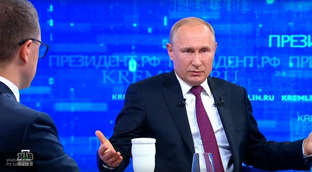 Путин заявил о важности обеспечения россиян жизненно необходимыми лекарствами