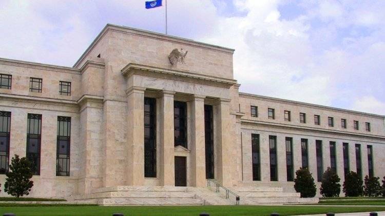 Биржевые индексы США закрылись на рекордном уровне на ожидании снижения ставки ФРС