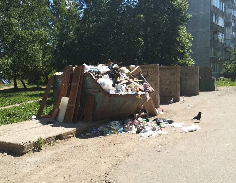 В Смоленске жители Заднепровья воюют с коммунальщиками