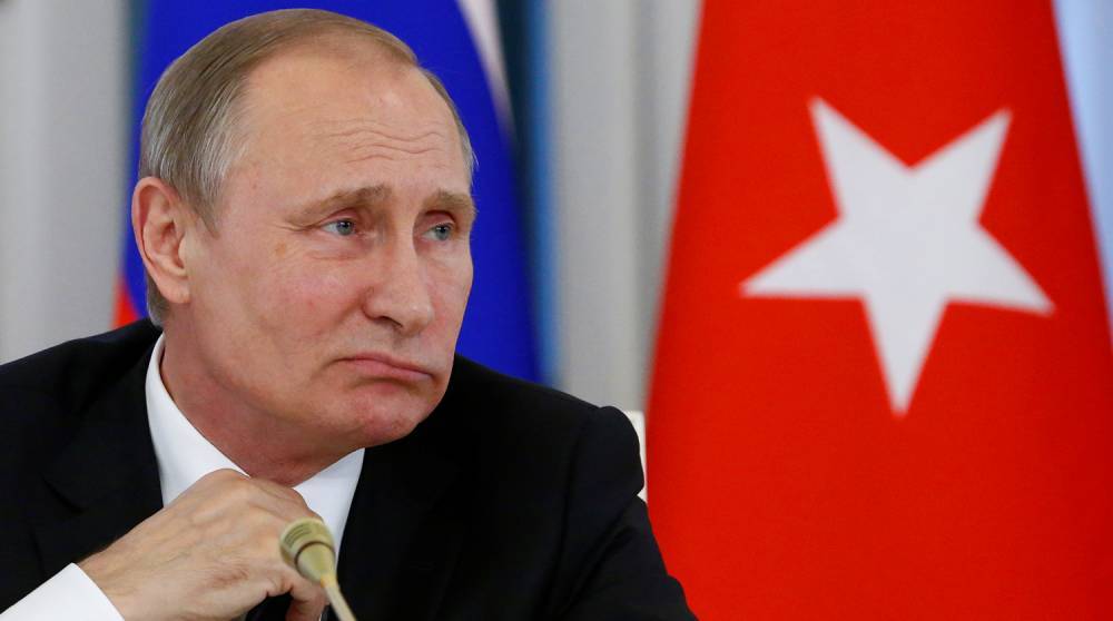 Путин со слезами на глазах просит пощады из-за санкций: "Это заставило нас…"