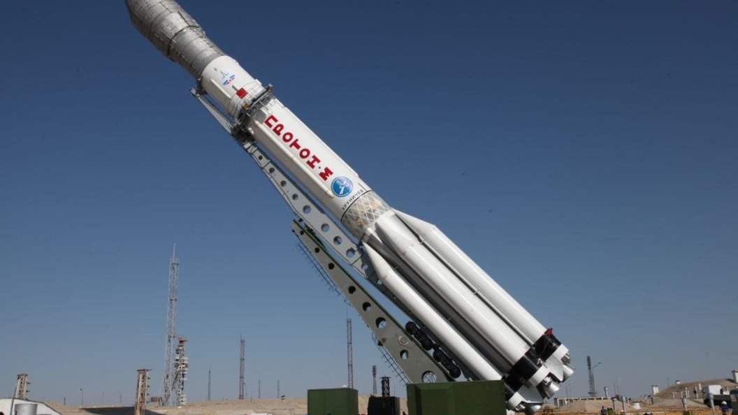 Запуск ракеты-носителя Протон-М перенесли "на резервную дату" после проверки систем