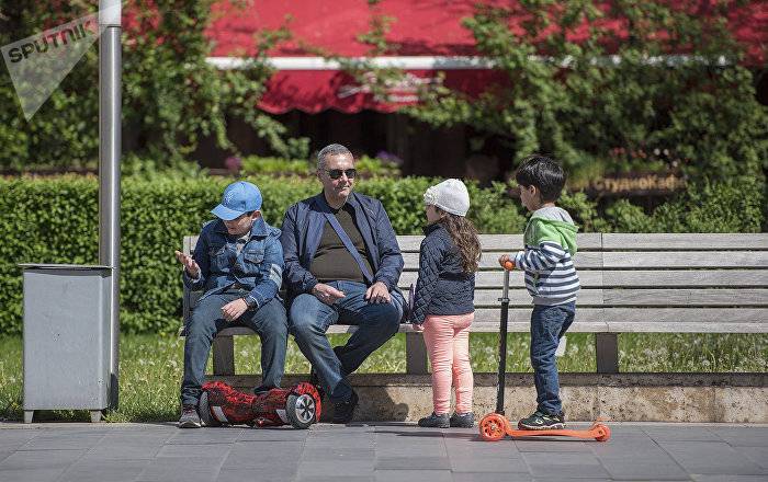 Ереван в списке самых популярных городов, куда отправляют детей россияне