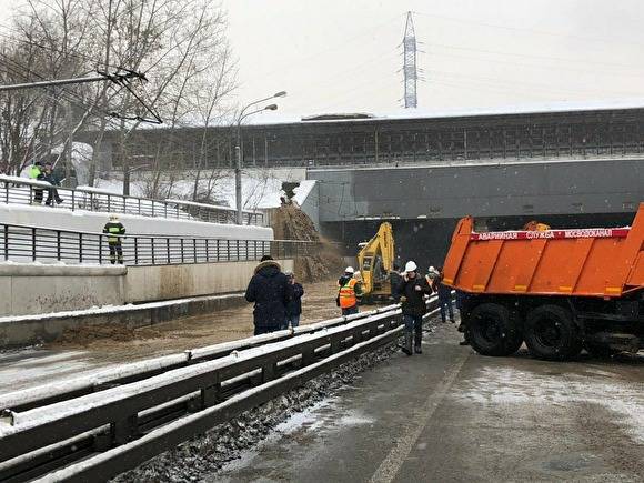 В Москве в Тушинском тоннеле снова авария