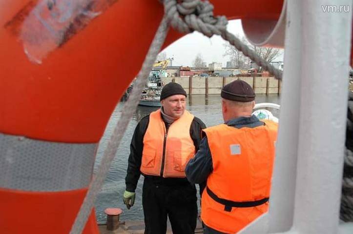 Специалисты устранили повреждение на аварийном участке канала имени Москвы