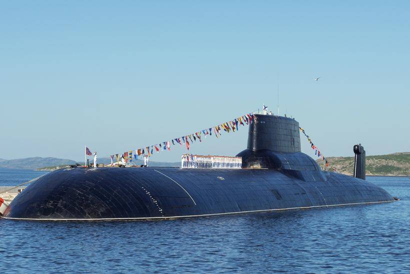 В Белом море прошла испытания самая большая атомная подлодка