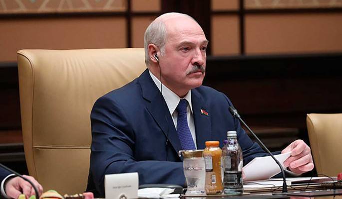 "Легкая добыча": загнанному в угол Лукашенко не оставили шансов