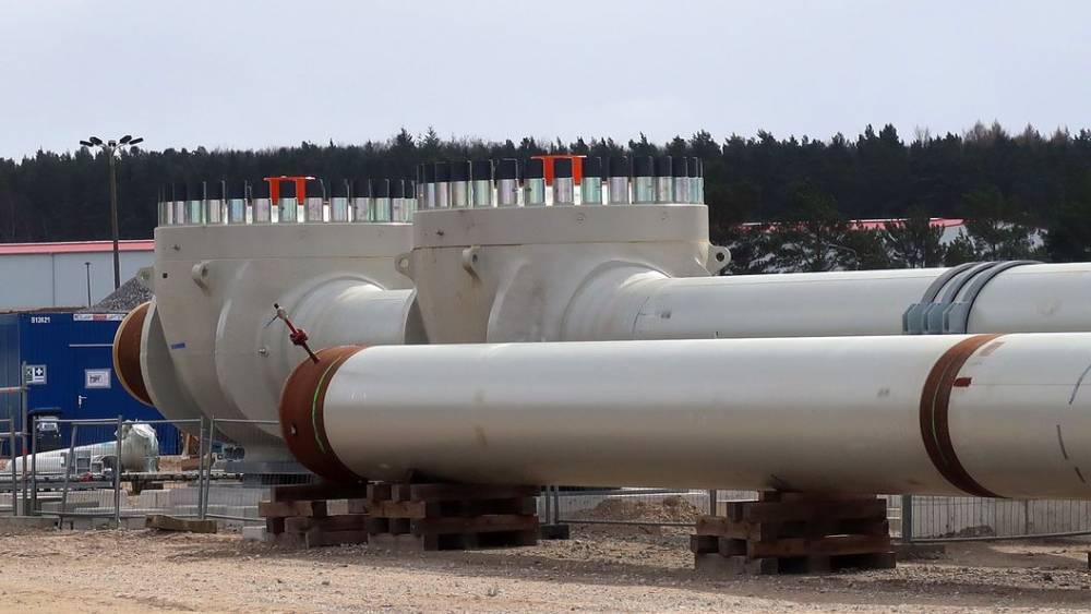 Киеву светит "югославский сценарий": Дефолт грозит уничтожить газотранспортную систему Украины