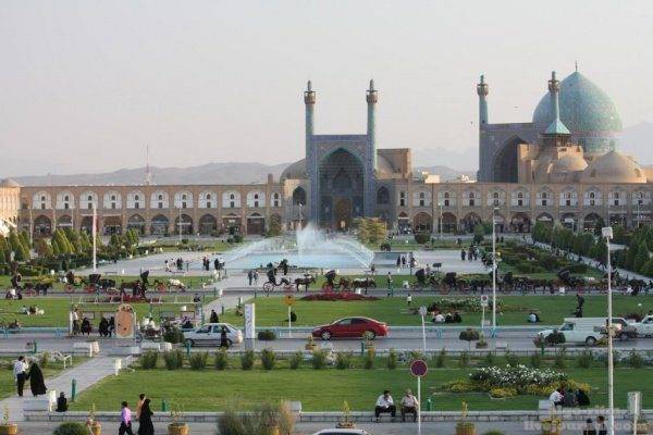В Багдаде взорвали мечеть: десятки жертв