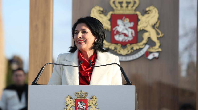 Президент Грузии назвала трагедией события у стен парламента