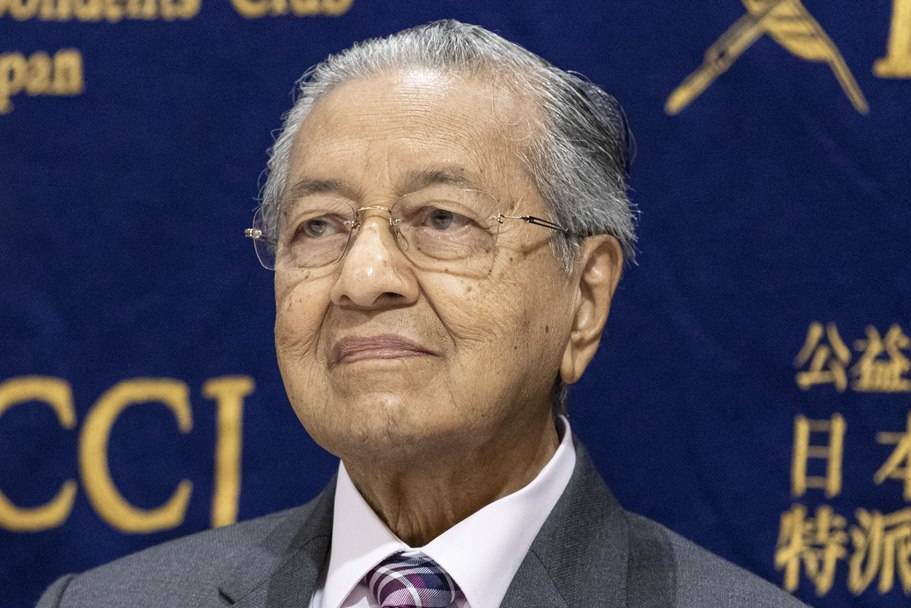 «Думаю, что это полная ложь» — лидер Малайзии об итогах расследования крушения рейса МН17