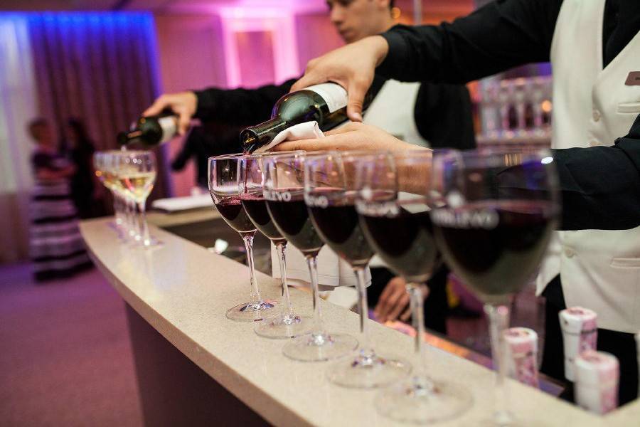 Ресторатор Новиков оценил идею о привилегиях для российских вин
