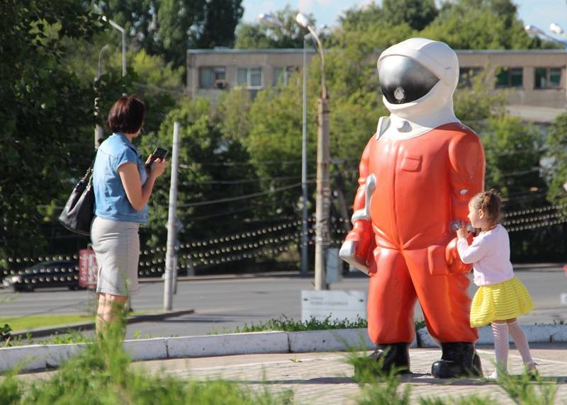 Космонавтам запретят ругаться матом и обсуждать Роскосмос