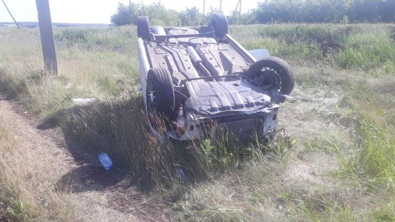 В Башкирии перевернулся автомобиль, есть пострадавшие