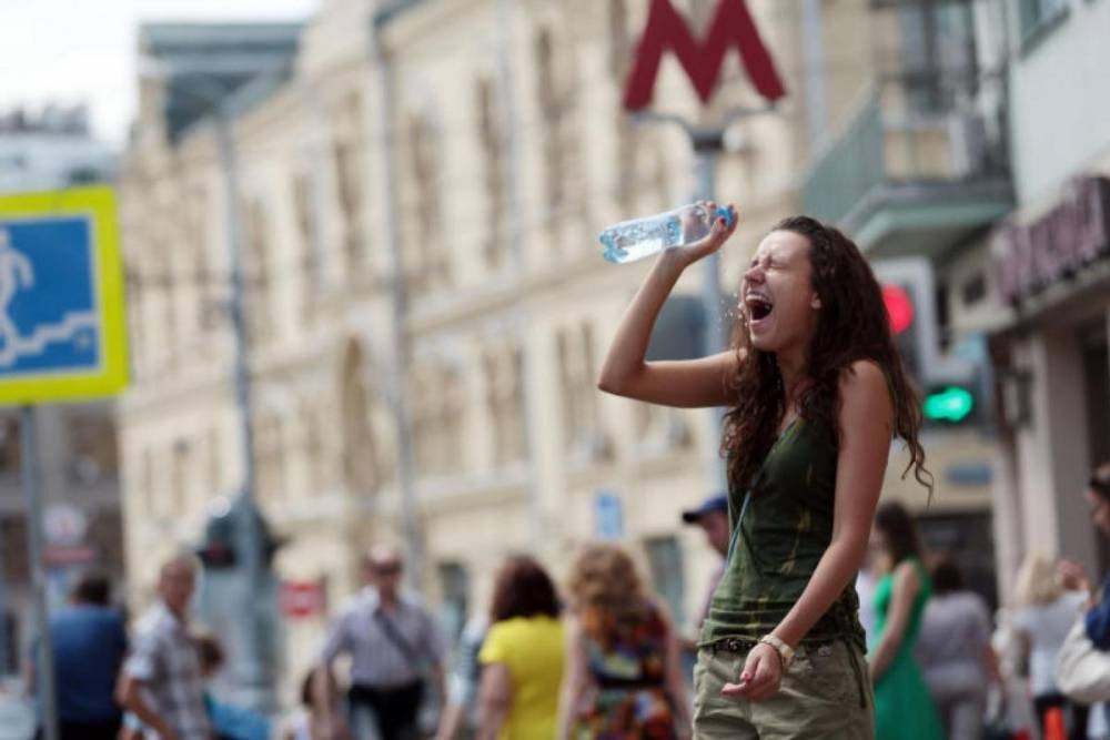 Жара выжмет из украинцев последние соки: синоптики рассказали, чего ждать на выходных