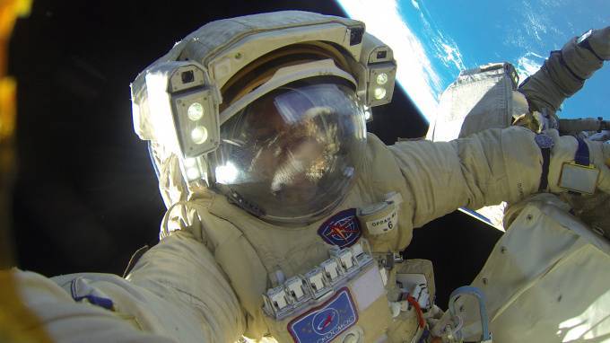 В "Роскосмосе" представили кодекс этики космонавтов