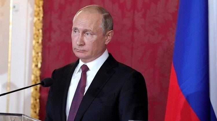 Путин заявил, что Москва готова работать с любым избранным британским премьером