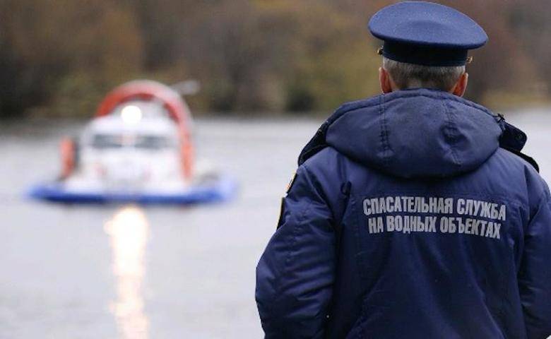 Пьяного мужчину спасли из Москвы-реки в районе Крылатского моста