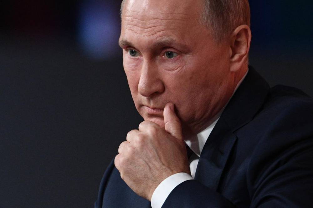 "Откровенно гоготали": Путин унижен собственными соратниками, режиму Кремля осталось недолго