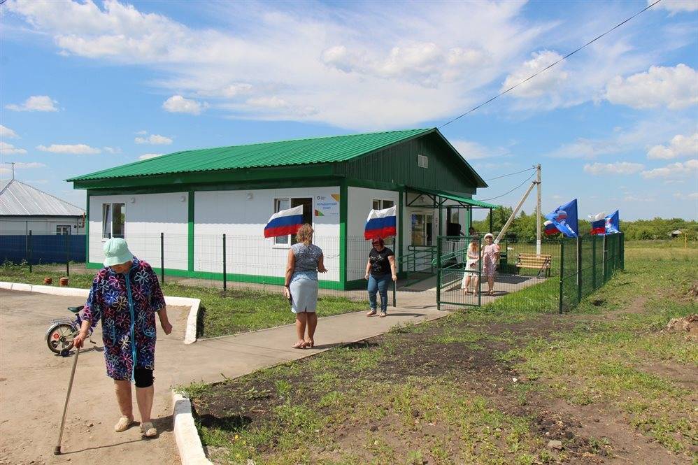 Новый фельдшерско-акушерский пункт открылся в поселке Крутояр