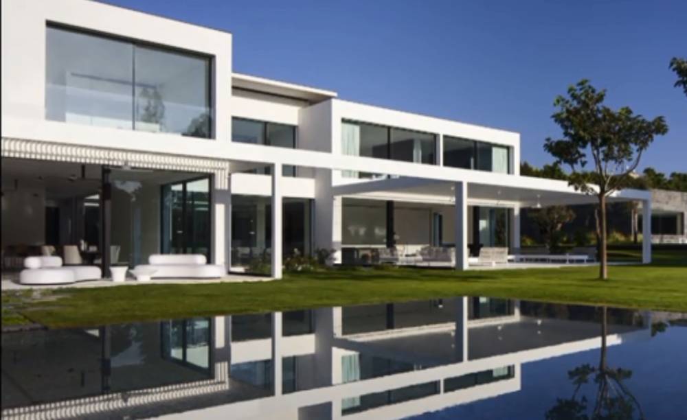 Стало известно, почему новый дом Романа Абрамовича самый дорогой в Израиле