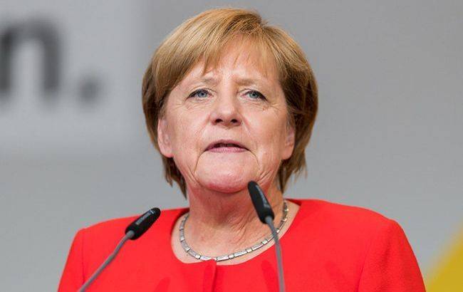 Меркель призвала мирно решить конфликт США и Ирана