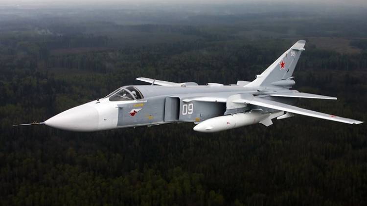 Испанский авианосец «испугался» российского Су-24 в Балтийском море