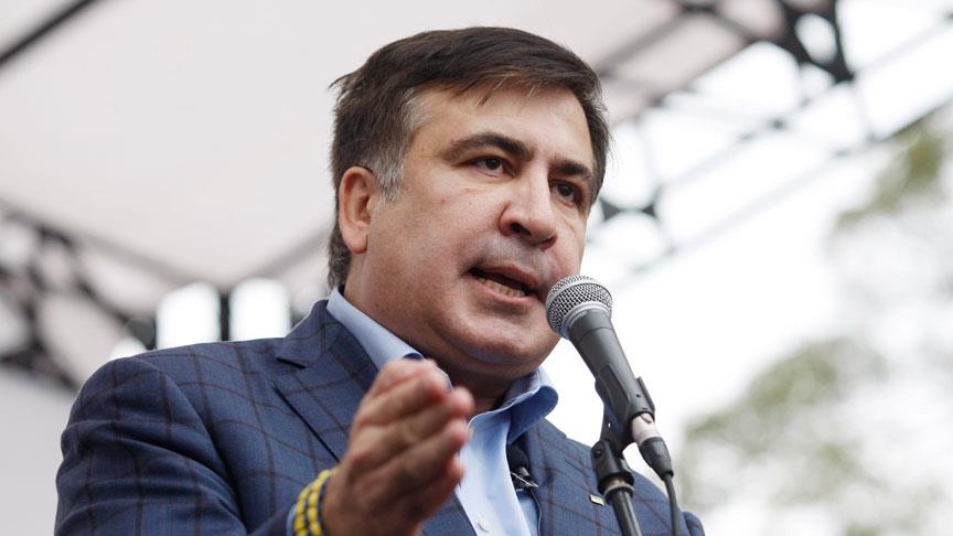 Верховная Рада должна быть сокращена где-то до 150 членов — Саакашвили