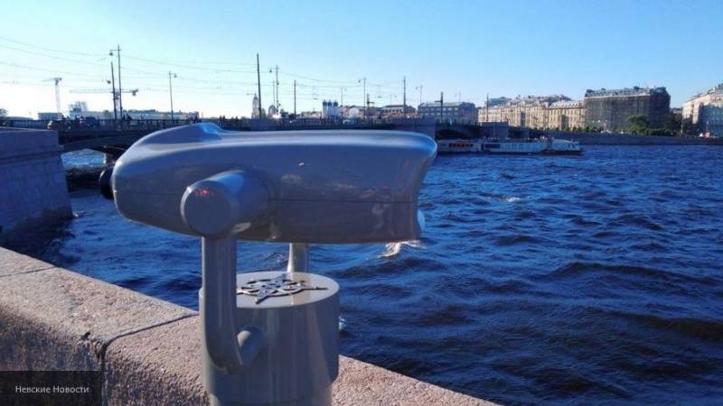 Смотровые площадки с биноклями появились в Петербурге