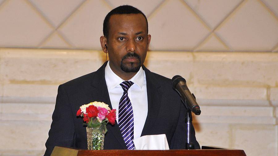 Ахмед Абий - Заговорщики выстрелили в главу генштаба Эфиопии при попытке переворота - iz.ru - Эфиопия