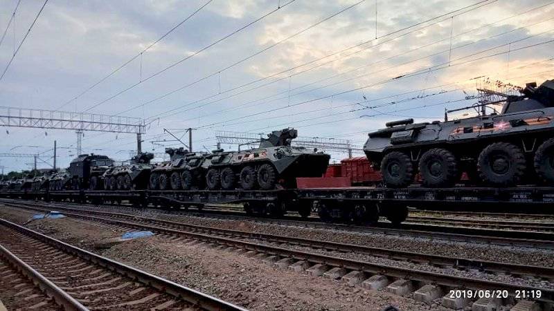 Вооруженные силы России на технике зашли в Беларусь (фото)