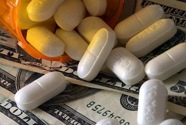 Боль государства. Отвоюет ли фармацевтическая мафия рынок закупки лекарств?
