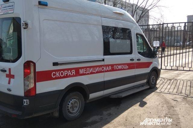 Пять человек пострадали в аварии с микроавтобусом в Крыму