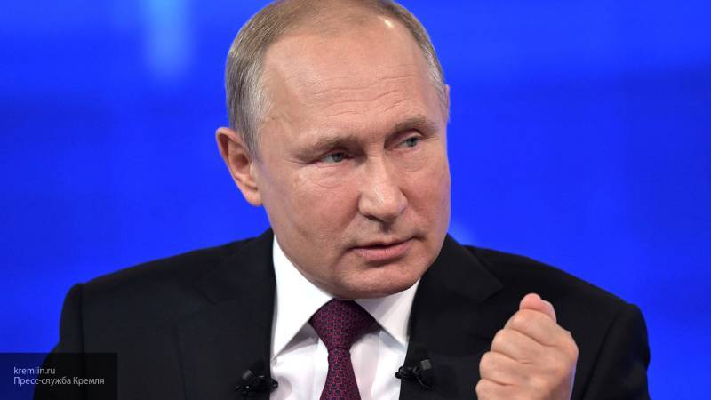 Путин заявил, что успех зависит от доверия россиян к власти