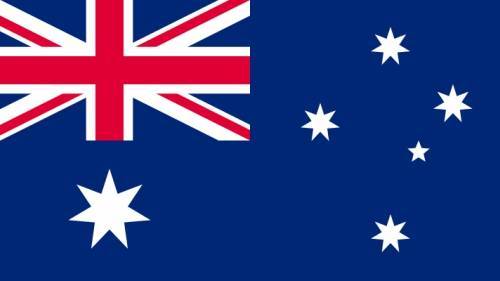 В Австралии самый короткий день в году отметили «голым» заплывом