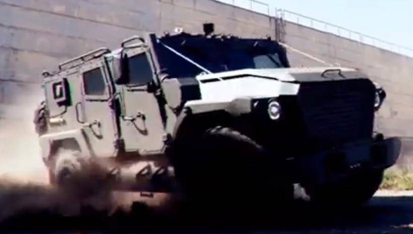 Эффектный поворот новейшего бронеавтомобиля «Тигр Next» попал на видео