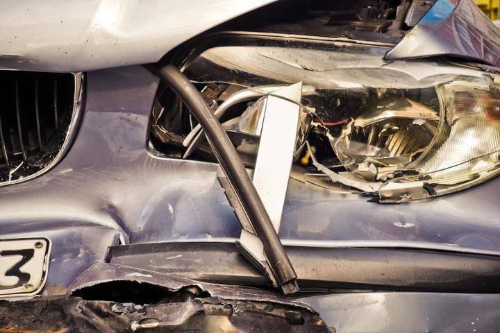 Девять человек пострадали при опрокидывании автомобиля в Подмосковье - vm.ru - Московская обл.