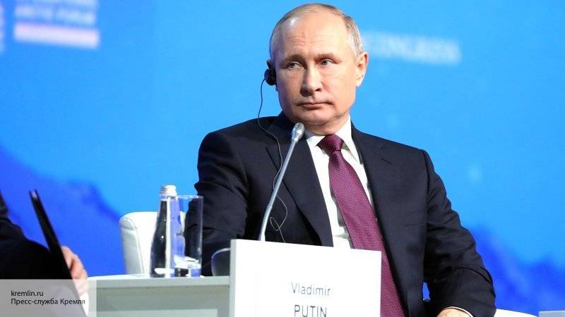 Путин уверен, что Трампу не удалось реализовать многие планы из-за политической системы США