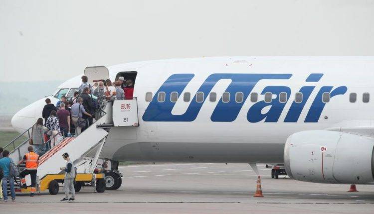 Певец Сергей Пенкин решил подать в суд на авиакомпанию Utair